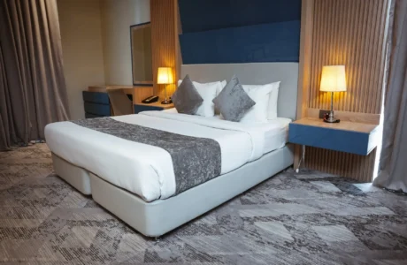 Executive Studio Suite – Garden View (King Bed)