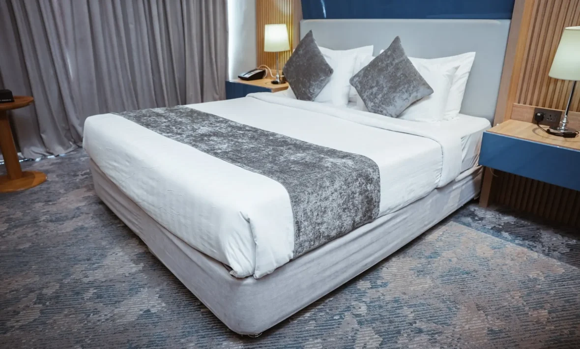 Standard Room (King Bed / Twin Bed)